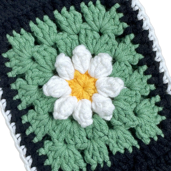 Handmade Crochet Black and Green daisy Steering Wheel Covers Universal 14-15 inch for Women and Men,New Car Gift,Handmade Gift