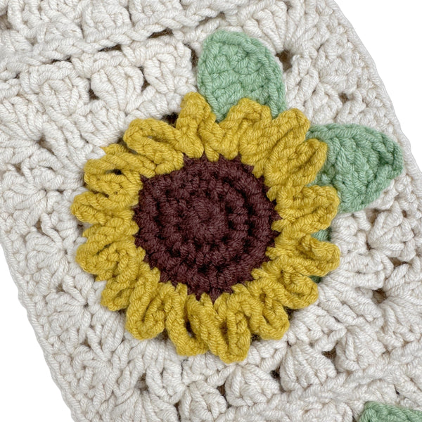 Handmade Crochet Sunflower with leaf Steering Wheel Covers Universal 14-15 inch for Women and Men,New Car Gift,Handmade Gift